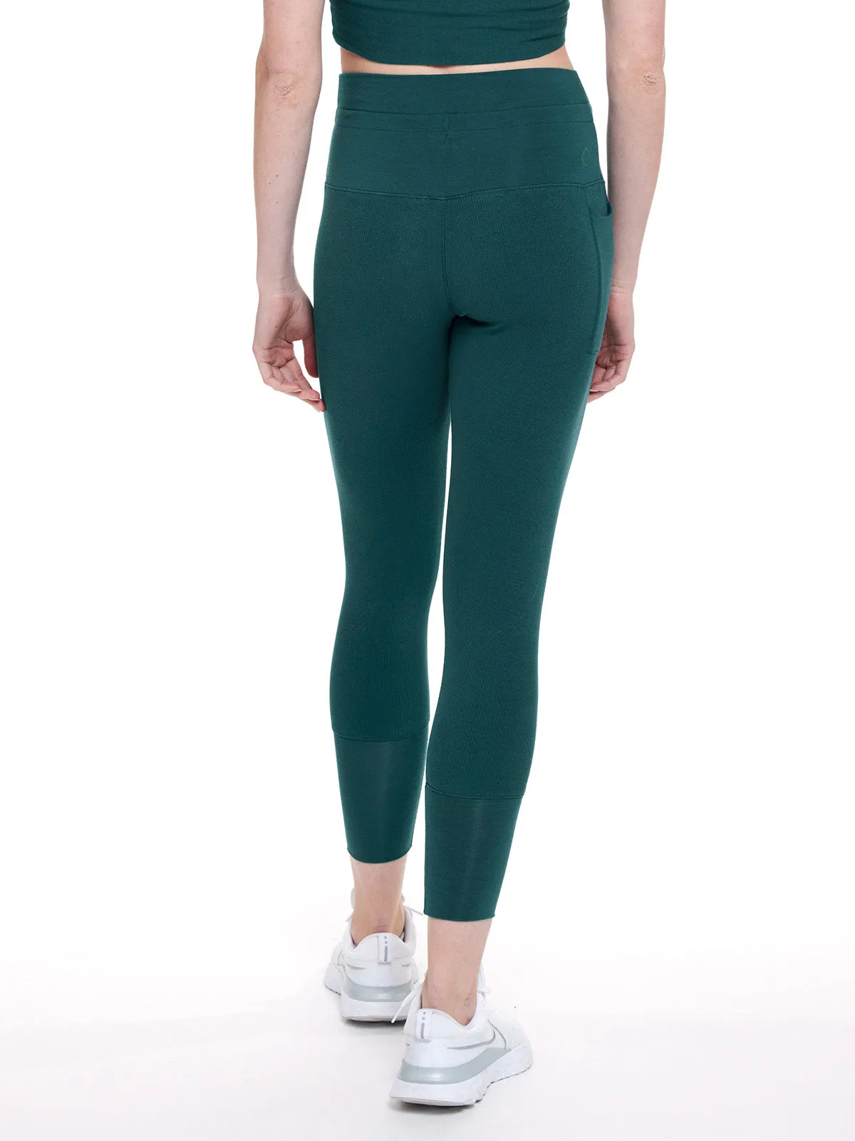 Studio 7/8 Rib Legging