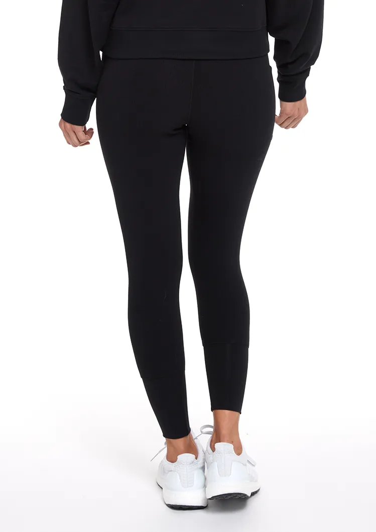 Studio 7/8 Rib Legging